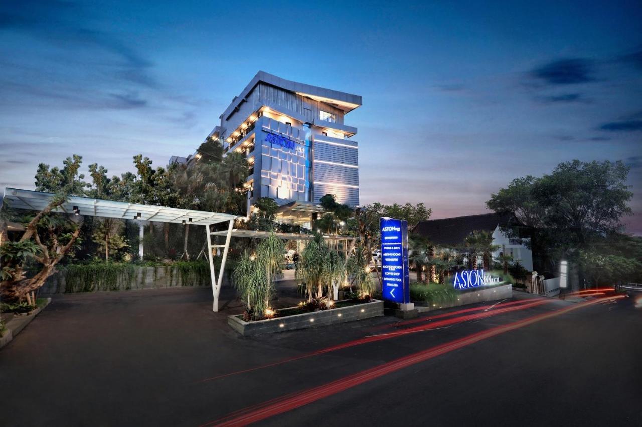 Aston Inn Batu Extérieur photo